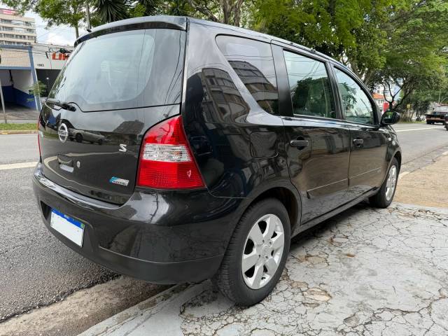 LIVINA S 1.6 FLEX - 2010/2011 - PRETA 6