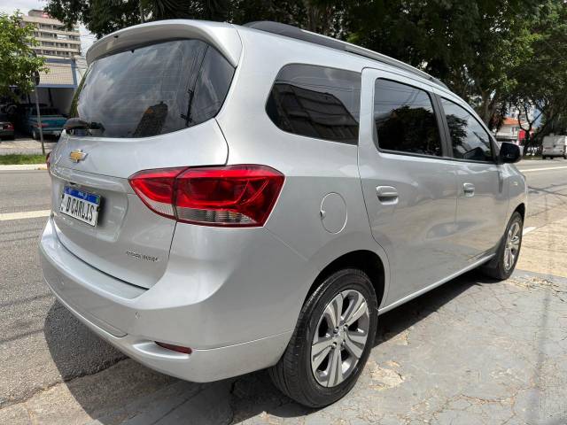 SPIN PREMIER 1.8 AUT - 7 LUGARES - 2022/2023 - PRATA 6