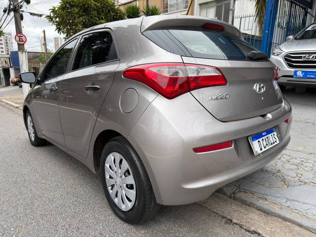 HB20 COMFORT 1.0 FLEX - 2016/2017 - PRATA 8