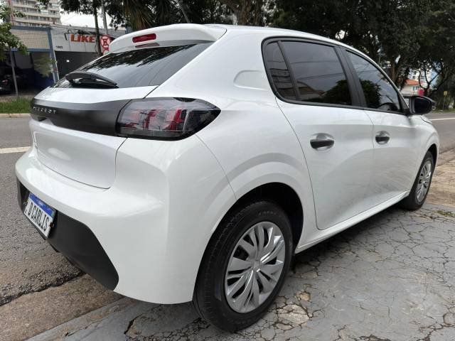 208 LIKE 1.0 FLEX - 2023/2024 - BRANCA 6