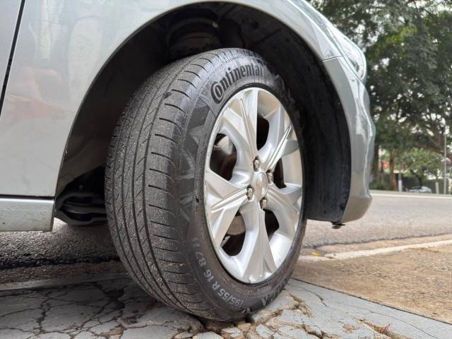 ONIX PLUS LTZ 1.0 TURBO AUT - 2023/2024 - PRATA 16