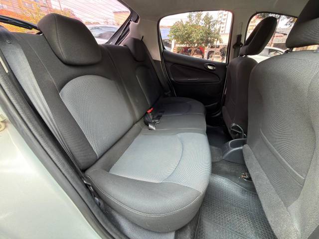 207 QUIKSILVER 1.6 FLEX - 2011/2012 - PRATA 12