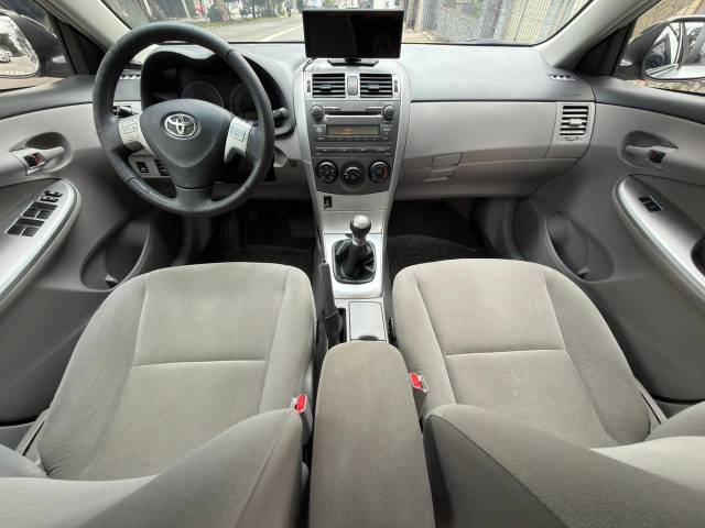 COROLLA GLI 1.8 FLEX - 2013/2014 - PRATA 10